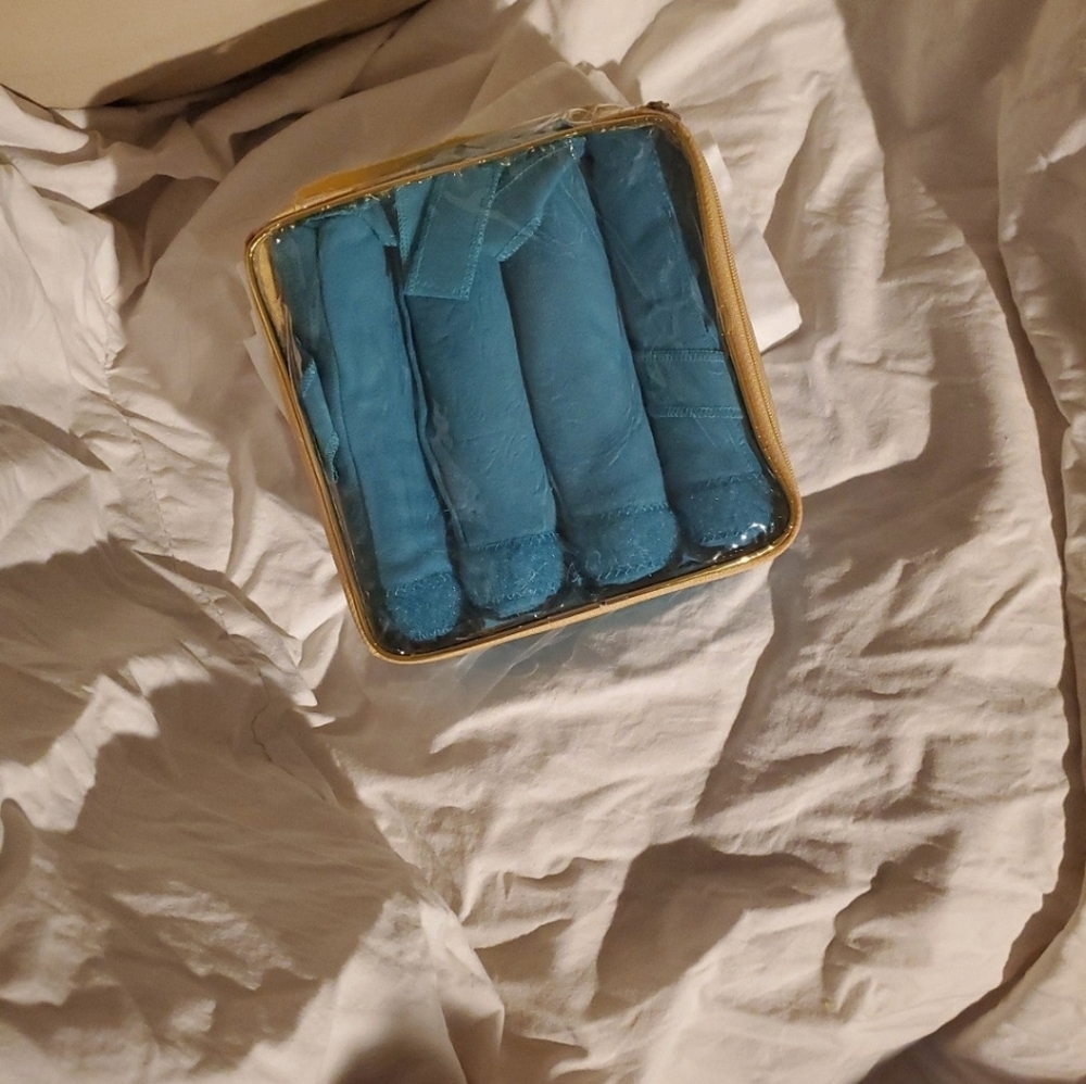 NWT SLEEP STYLER FOR LONG HAIR
